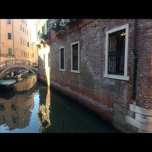 Meet your Posher, Isabelle